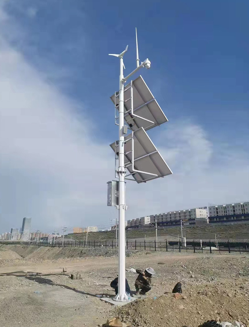 太阳能风能监控立杆